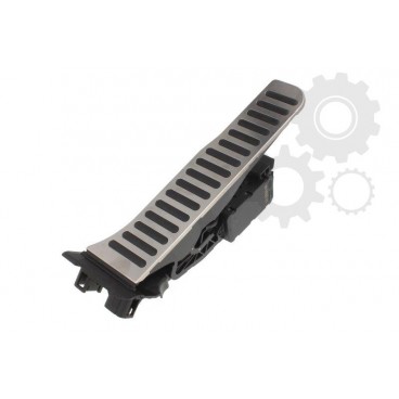 Pedala de acceleratie