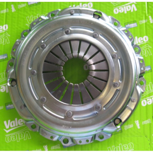 Clutch kit with bearing