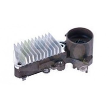 Regulator de tensiune