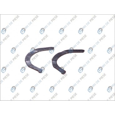 Cuzineti arbore cotit