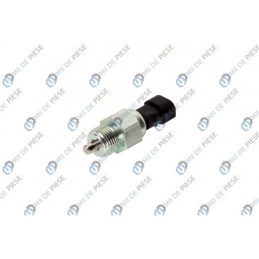 Comutator lumini frana